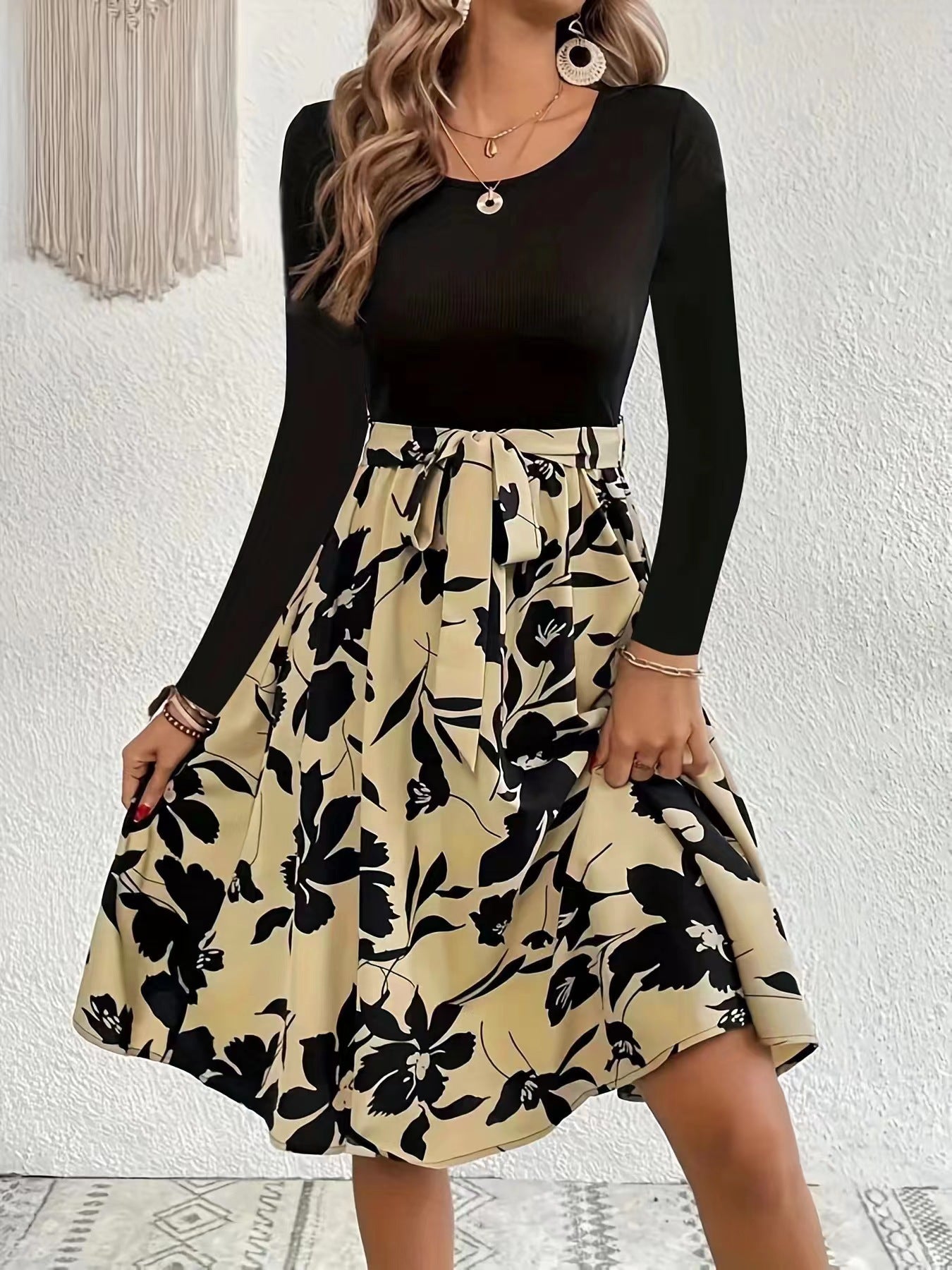 Floral Print Long Sleeve Dress Fashion Round Neck Tie Slim Dress Women&